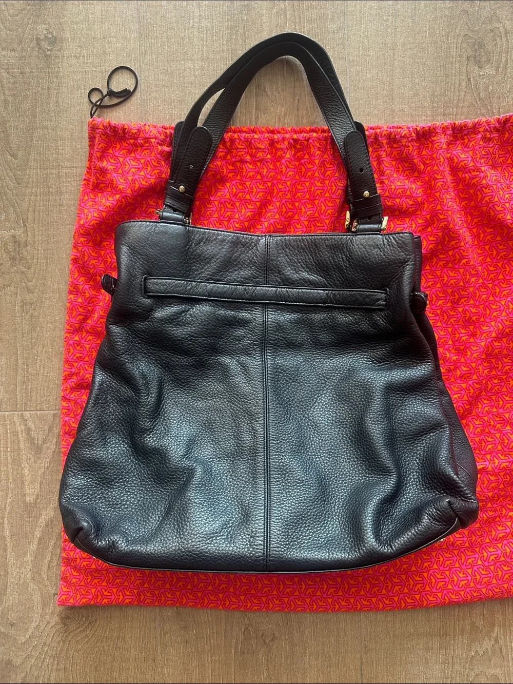 Tory Burch great black